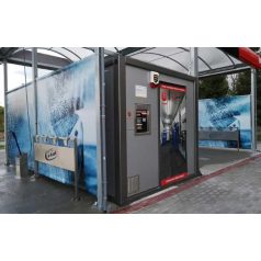   6 standuri de spălare pentru spălătorie auto cu autoservire într-un container tehnic termoizolat