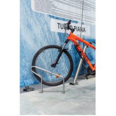 Suport pentru biciclete din inox pentru spălătorii auto
