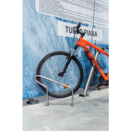 Suport pentru biciclete din inox pentru spălătorii auto